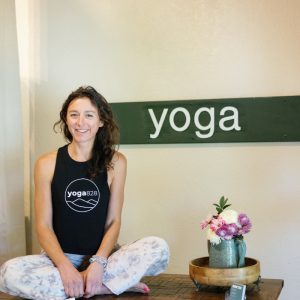 Yoga 828